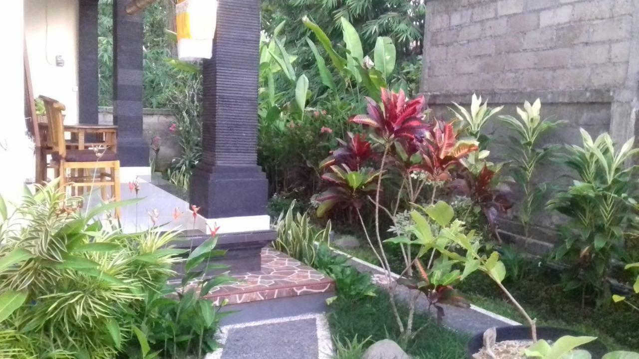 Taman Puspa Ubud  Luaran gambar