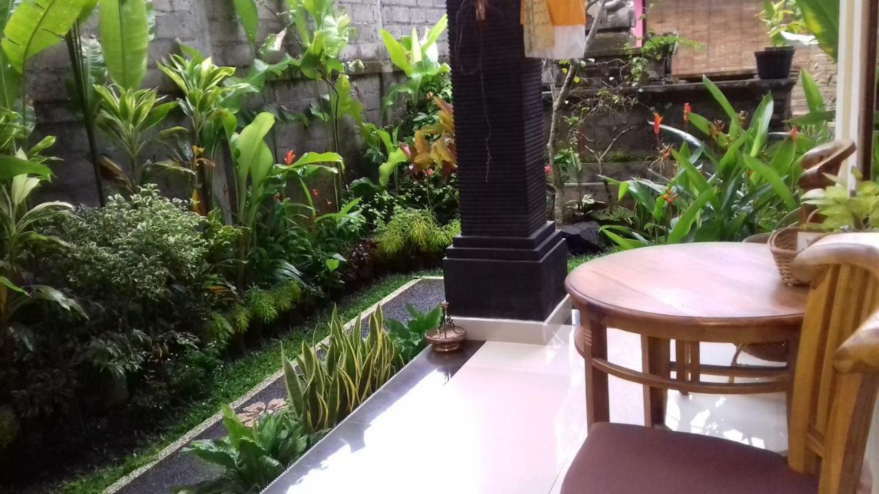 Taman Puspa Ubud  Luaran gambar